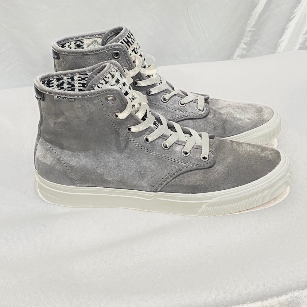 Grey suede insulated vans camden hightop